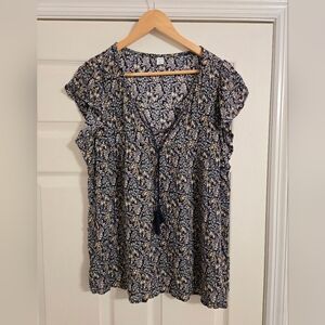 Old Navy Blue Floral Lightweight Blouse Size Xl